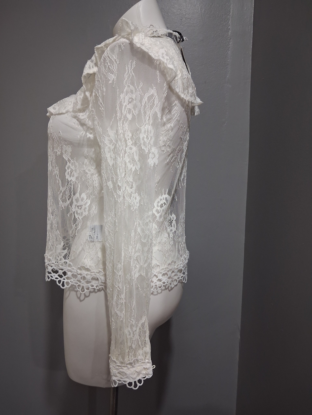 Ivory Lace Ruffle High-Neck Blouse - Picture 4 of 7